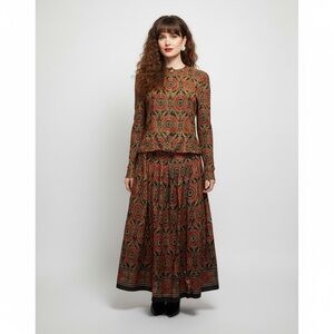 Vintage Maggy London Medallion Print Skirt Suit Set Red Gold Size 4P